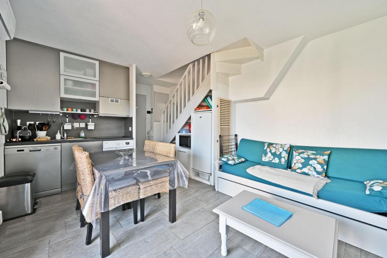 Le Petit Bonheur - Place Parking Privee - Clim - Terrasse - Piscine Partagee - Proche Parc Spirou Apartment Saint-Saturnin-les-Avignon