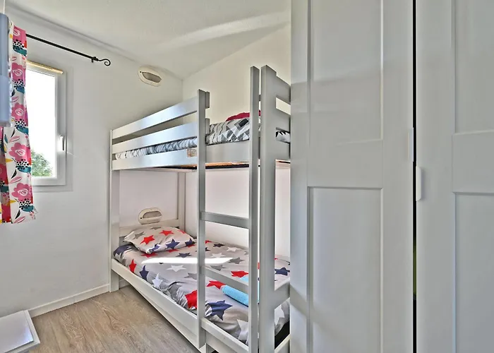 Logement de VACANCES - PISCINE - Proche d\'Avignon